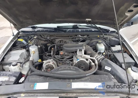 2001 GMC Sonoma z USA, uszkodzony, nr VIN 1GTCS19W418241812